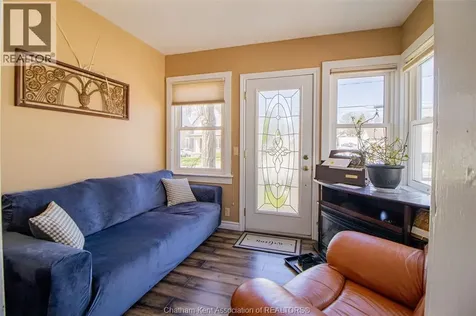 132 Patteson Avenue Chatham ON N7M 1T8