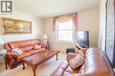 132 Patteson Avenue Chatham ON N7M 1T8