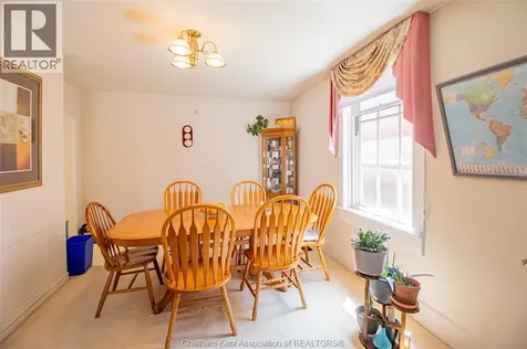 132 Patteson Avenue Chatham ON N7M 1T8