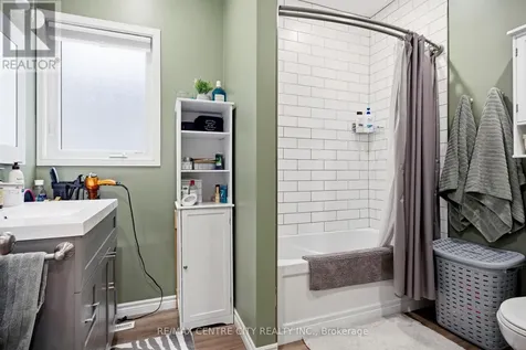 43 Arthur Avenue St. Thomas ON N5P 3L4