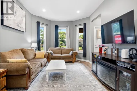 43 Arthur Avenue St. Thomas ON N5P 3L4