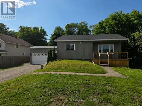 7510 Roger Stevens Drive Montague ON K7A 4X9