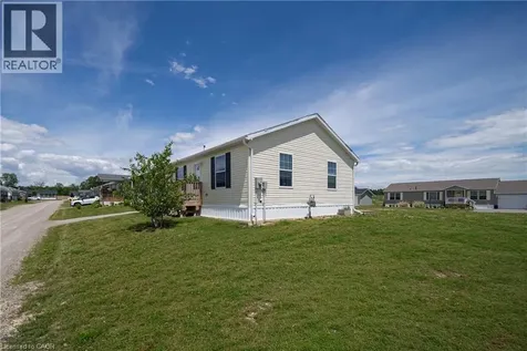 10 Bent Willow Court Haldimand County ON N0A 1L0