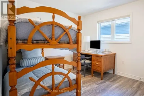 33 Kerr Street Collingwood ON L9Y 4B6