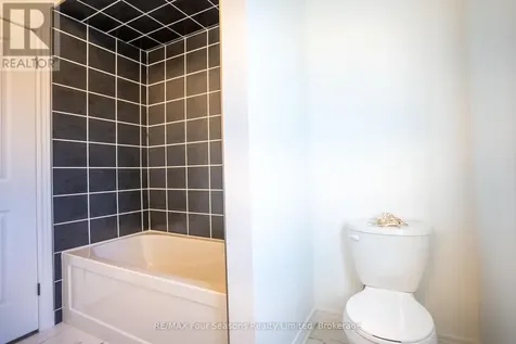 33 Kerr Street Collingwood ON L9Y 4B6