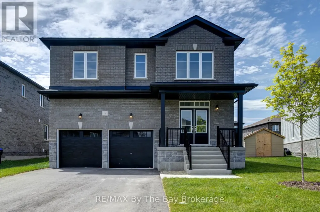 19 Amber Drive Wasaga Beach ON L9Z 0R9