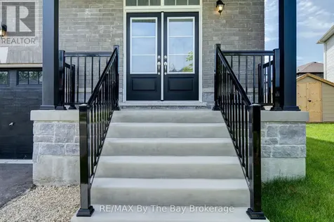 19 Amber Drive Wasaga Beach ON L9Z 0R9