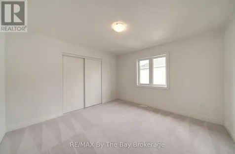 19 Amber Drive Wasaga Beach ON L9Z 0R9