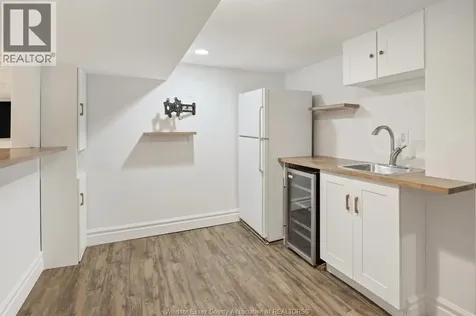 850 Greendale Drive Windsor ON N8S 4B1