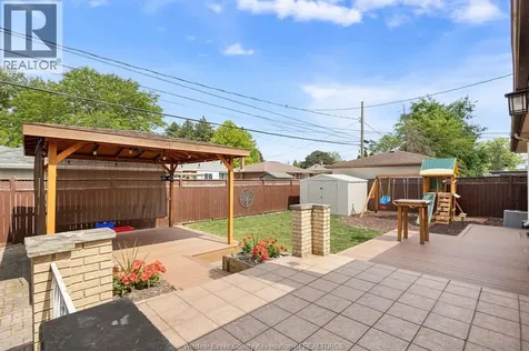 850 Greendale Drive Windsor ON N8S 4B1