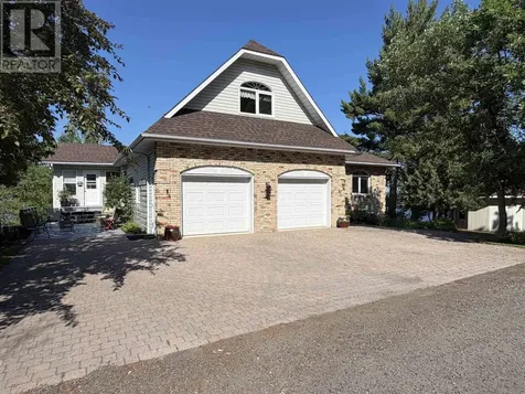 498B Hwy 11 E Fort Frances ON P9A 3M3
