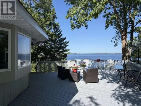 498B Hwy 11 E Fort Frances ON P9A 3M3