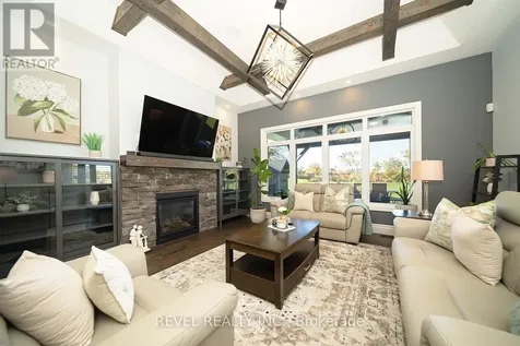 21 Tedley Boulevard Brantford ON N3T 0E3