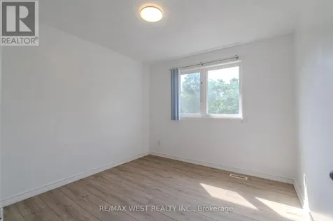 147 Forest Road Brantford ON N3S 7L5