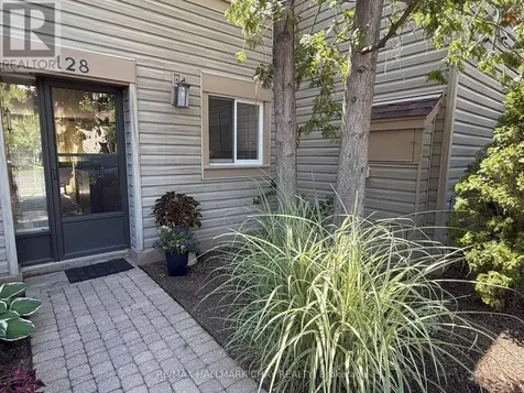 128 Escarpment Crescent Collingwood ON L9Y 5B4