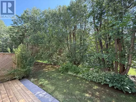 128 Escarpment Crescent Collingwood ON L9Y 5B4