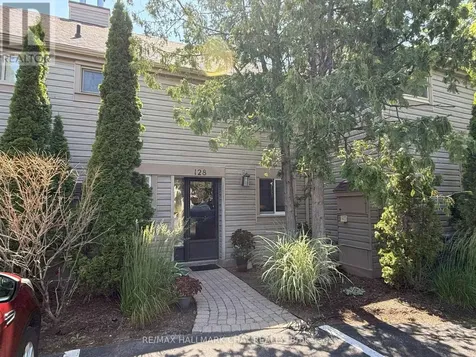 128 Escarpment Crescent Collingwood ON L9Y 5B4