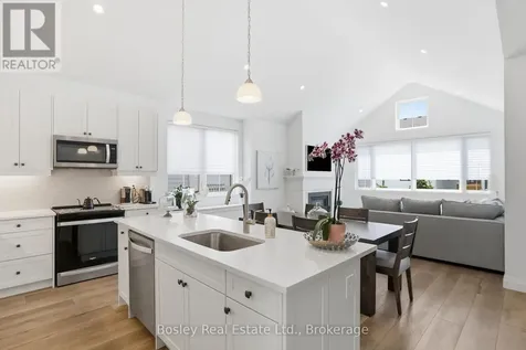 115 Black Willow Crescent Blue Mountains ON L9Y 0R4