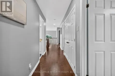 29 Nortoba Crescent Ottawa ON K2T 1G9