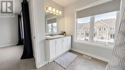 92 Ballinora Lane Ottawa ON K2S 2Z5