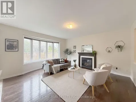 108 Sonesta Circle Ottawa ON K2S 0G6