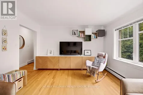 34 Lavergne Street Ottawa ON K1L 5G3
