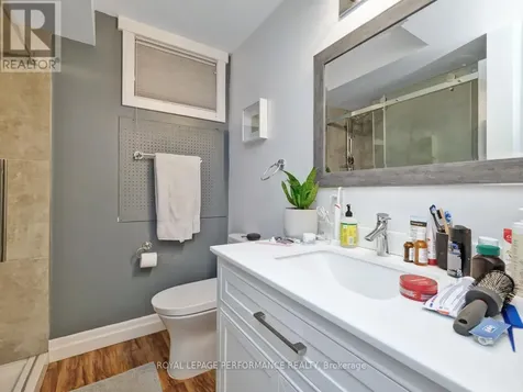 342 Frank Street Ottawa ON K2P 0Y1