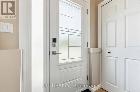 34 Fringewood Drive Ottawa ON K2S 1V1