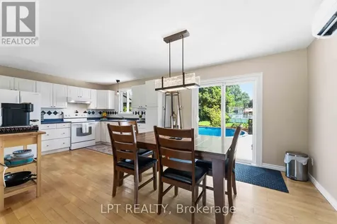 34 Fringewood Drive Ottawa ON K2S 1V1