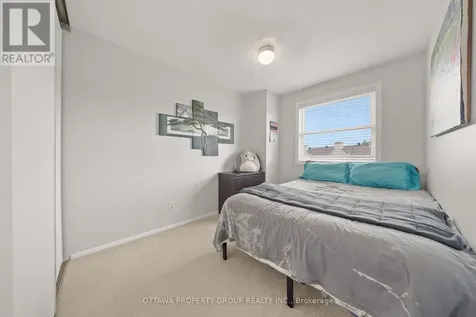 13 Bentbrook Crescent Ottawa ON K2J 3X9