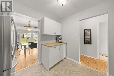13 Bentbrook Crescent Ottawa ON K2J 3X9
