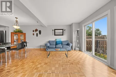 13 Bentbrook Crescent Ottawa ON K2J 3X9