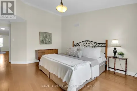 83 Waterthrush Crescent Ottawa ON K2M 2V1