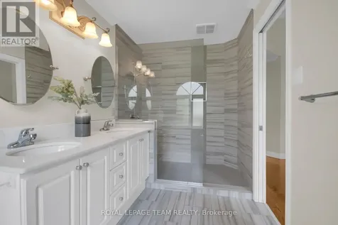 83 Waterthrush Crescent Ottawa ON K2M 2V1