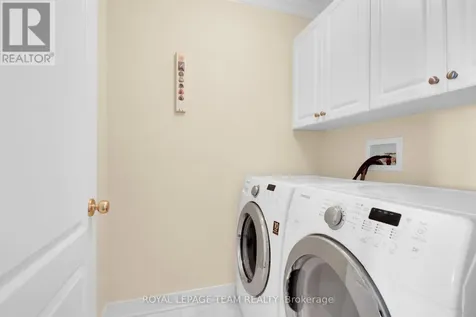 83 Waterthrush Crescent Ottawa ON K2M 2V1