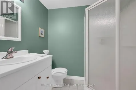 83 Waterthrush Crescent Ottawa ON K2M 2V1