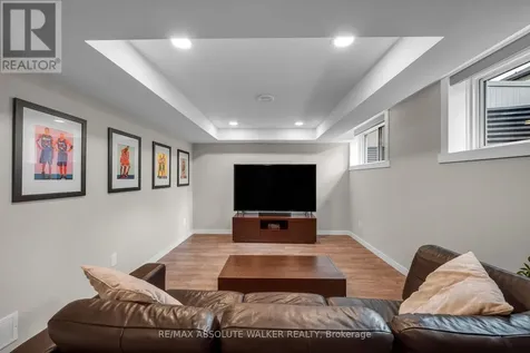 504 Des Genevriers Street Ottawa ON K4A 0Z2