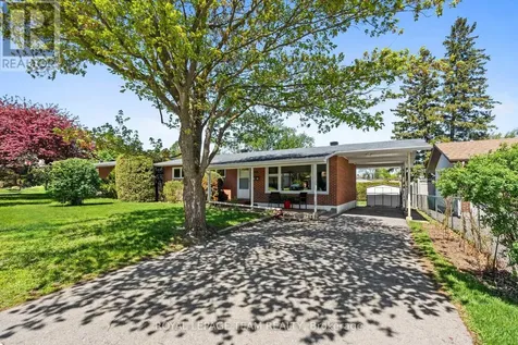 1131 Deer Park Road Ottawa ON K2E 6G7