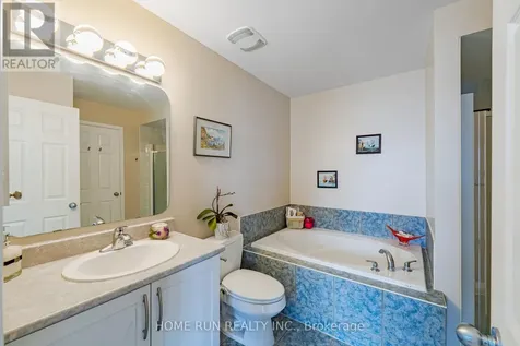 90 Edenvale Drive Ottawa ON K2K 3N9