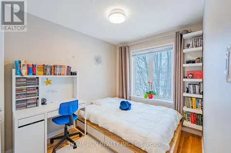 90 Edenvale Drive Ottawa ON K2K 3N9