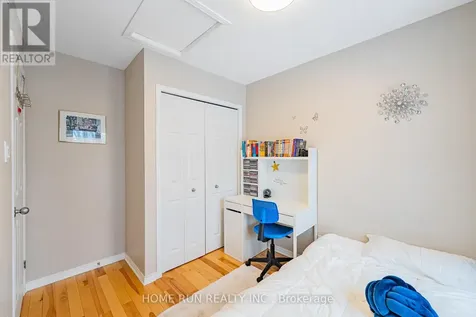 90 Edenvale Drive Ottawa ON K2K 3N9