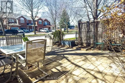 90 Edenvale Drive Ottawa ON K2K 3N9