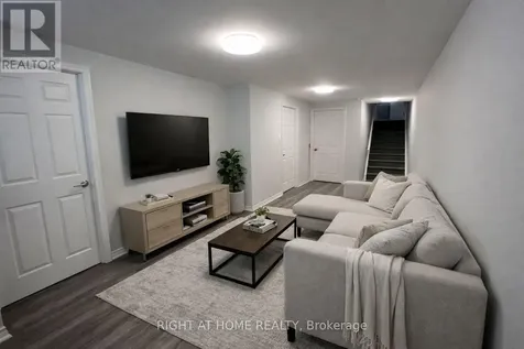 404 Edgevalley Court Ottawa ON K2S 2R3