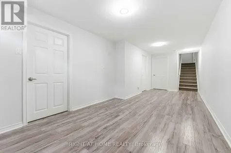 404 Edgevalley Court Ottawa ON K2S 2R3