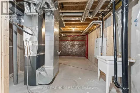 404 Edgevalley Court Ottawa ON K2S 2R3