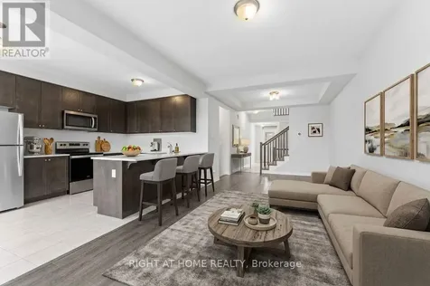 404 Edgevalley Court Ottawa ON K2S 2R3
