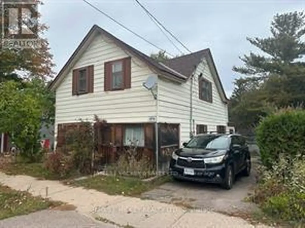 979 Lea Street Pembroke ON K8A 6H9