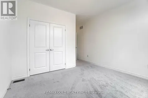 26 Del Grappa Street Caledon ON L7C 4L1