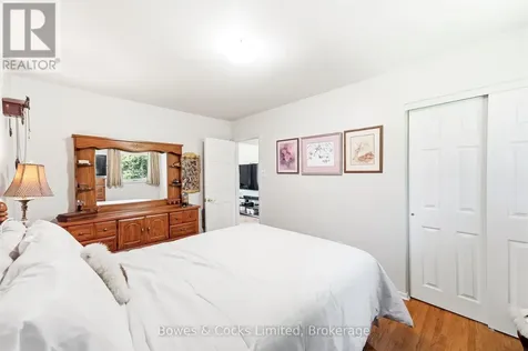 316 Leon Avenue Selwyn ON K9L 1M1