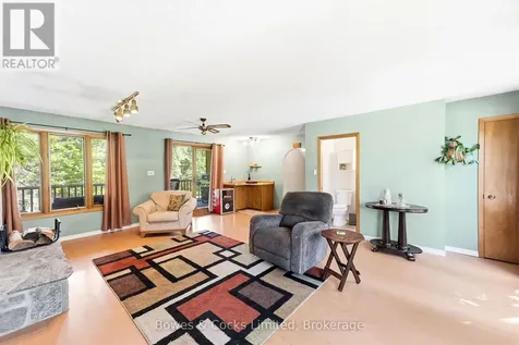 316 Leon Avenue Selwyn ON K9L 1M1